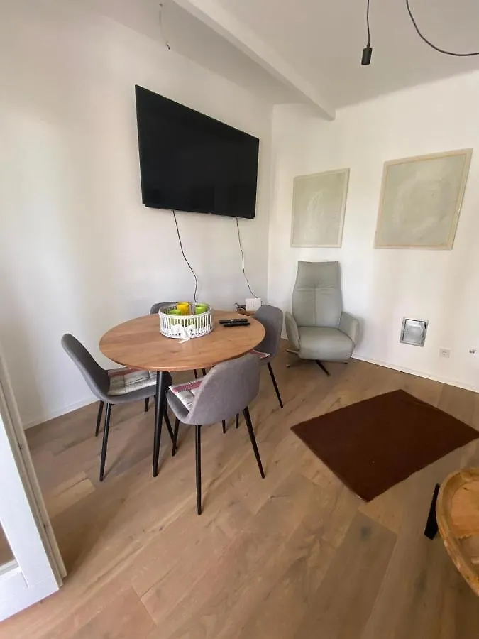 Apartment Rhea