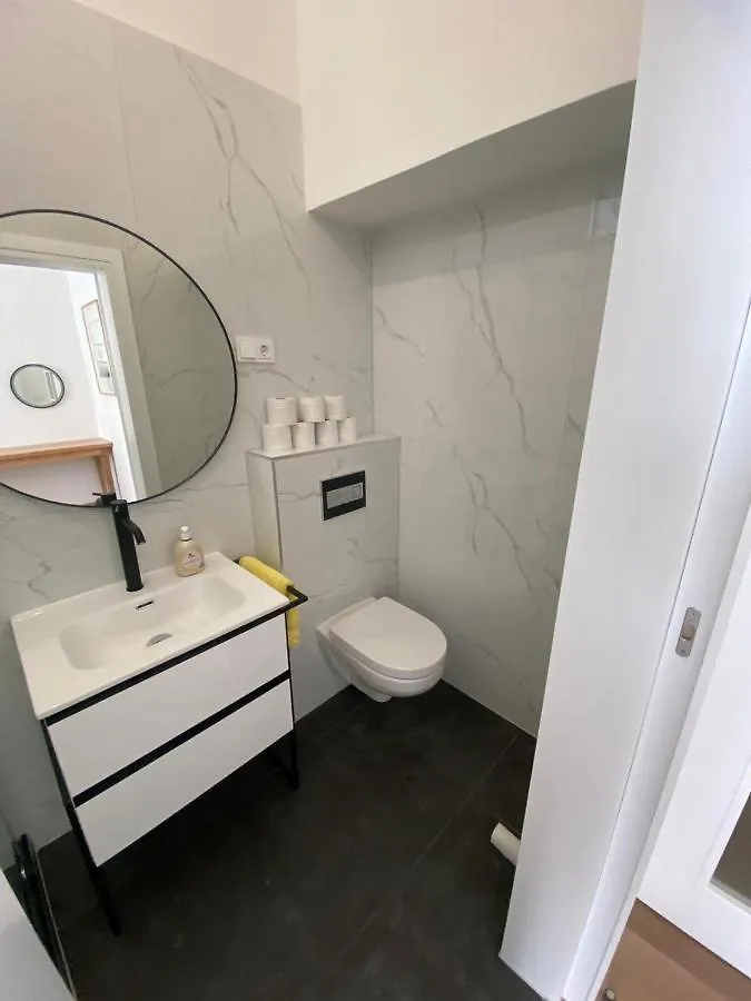Apartment Rhea