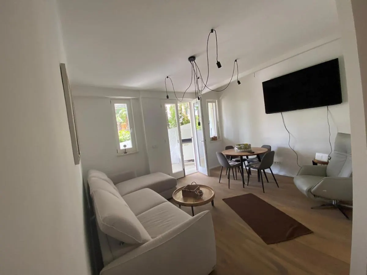Apartment Rhea